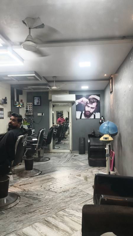 Manjeera hair saloon
