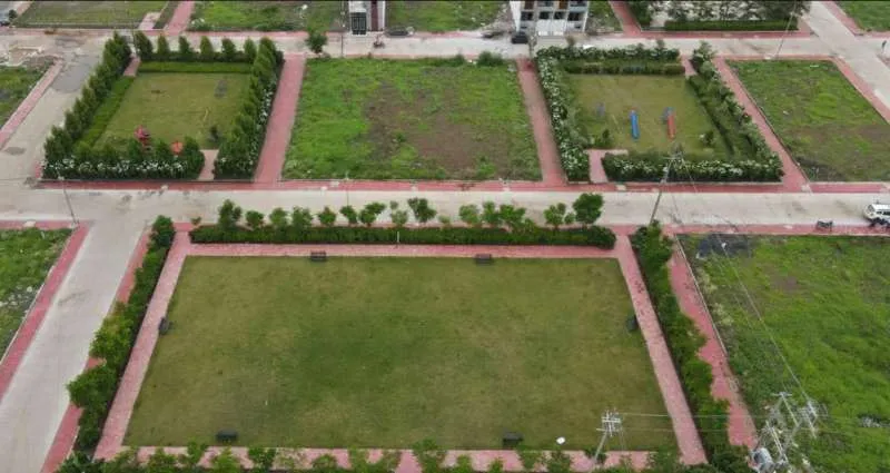 Residential Plots in Indore Photo 2